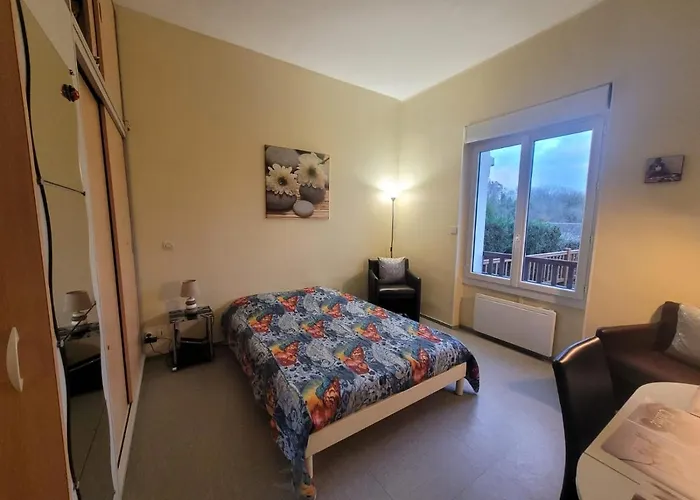 Studio Rez De Chaussee Meuble